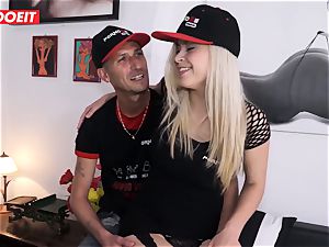 light-haired stunner Gets nailed hardcore on casting bed
