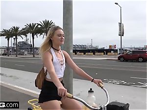 first-timer teen Kenzie point of view screw in public bike room